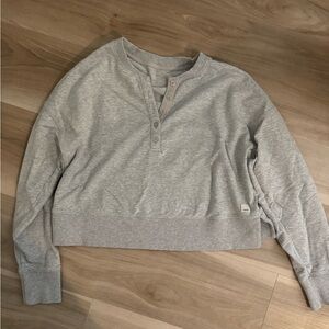 Vuori Henley Lightweight Sweatshirt
